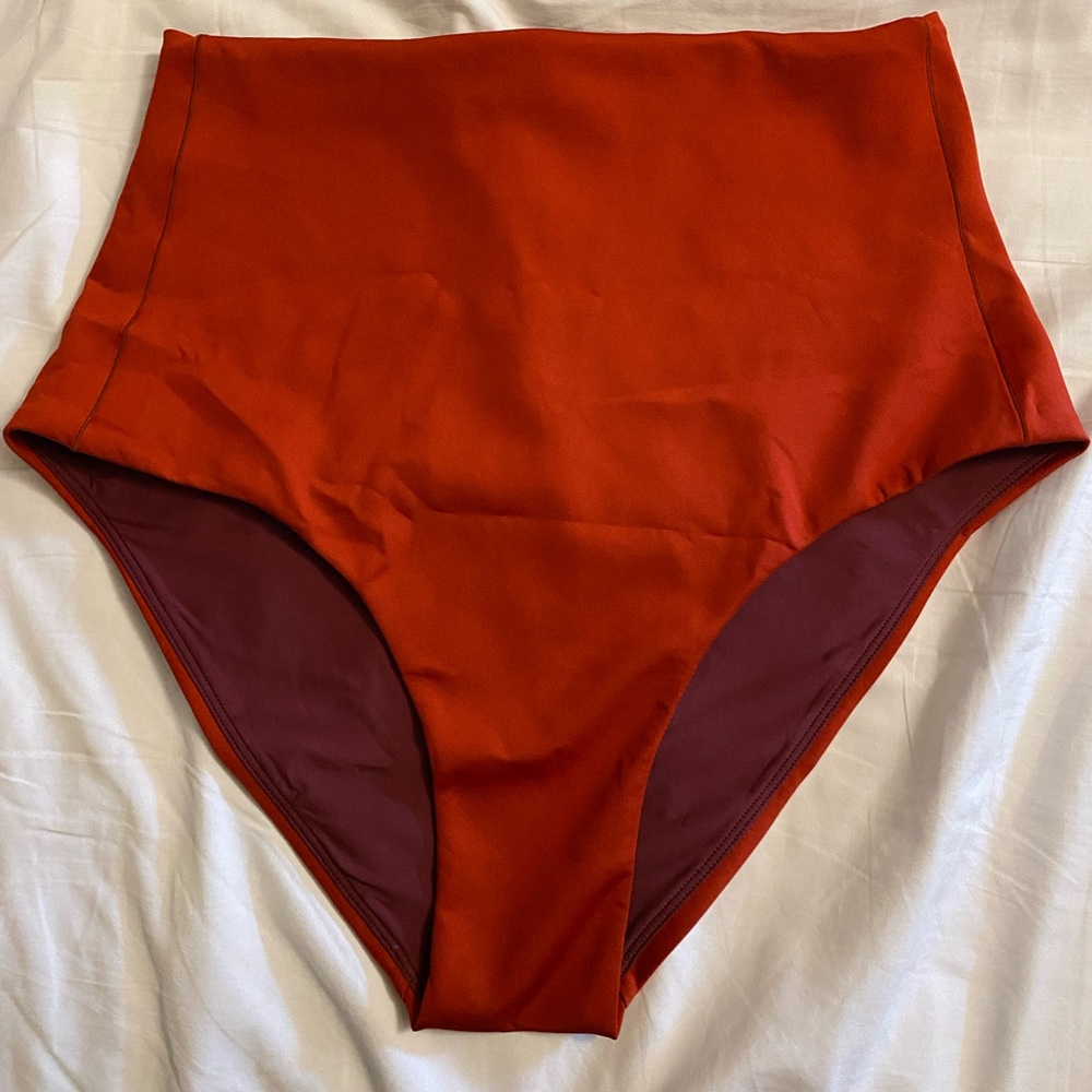 Left on Friday Hi Tide Bottom 1971 Red